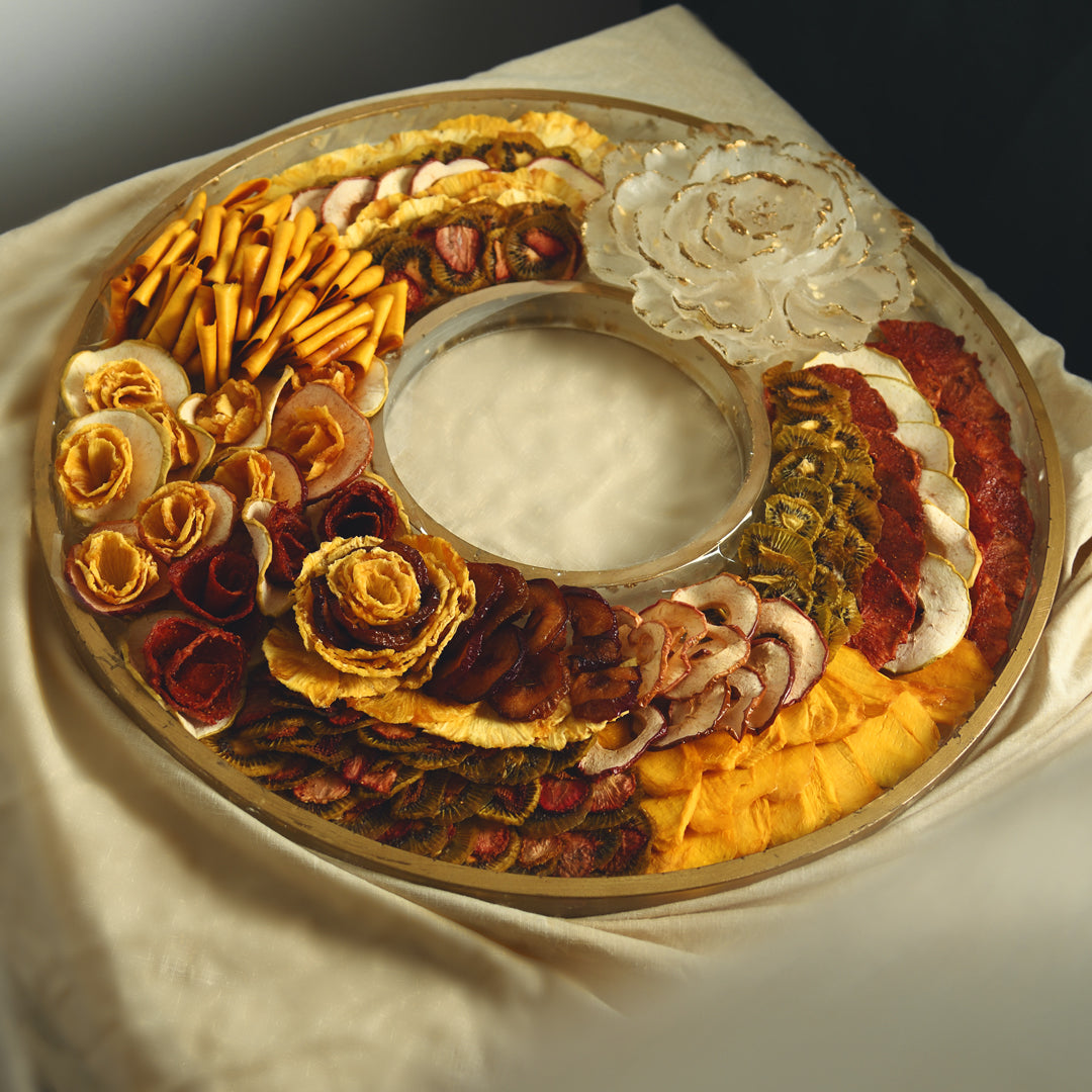 صحن تقديمات العيد